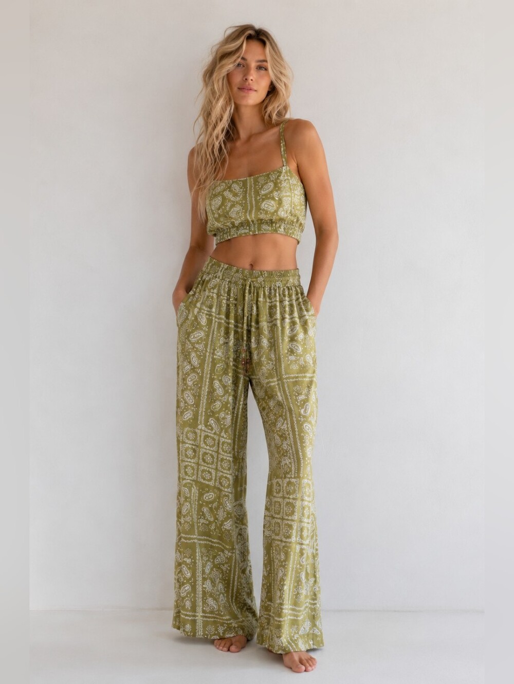 Rachel Rachel Roy Olive Bandana Paisley Wide Leg Pants – XS NWOT